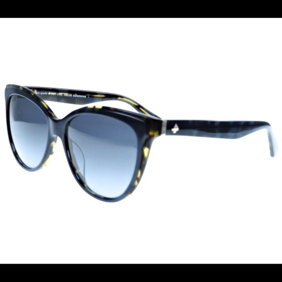 Name brand sunglasses - Picture 2 of 2